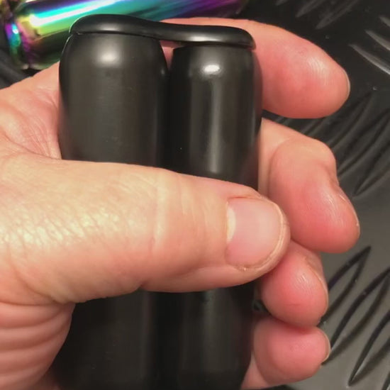 Demonstration of Smooth Black 180 gram Hand Fidget Roller by Kaiko